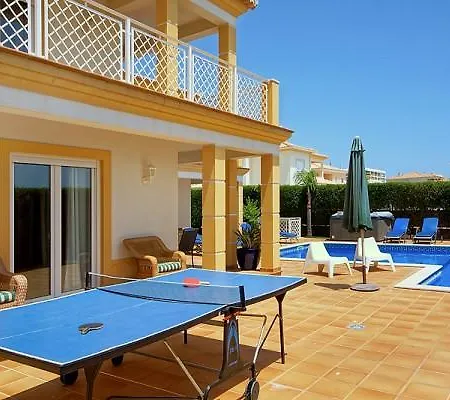 Carisa Suites Privatunterkunft *