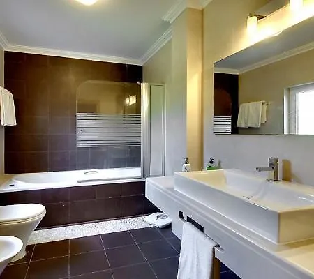 Privatunterkunft Carisa Suites Albufeira