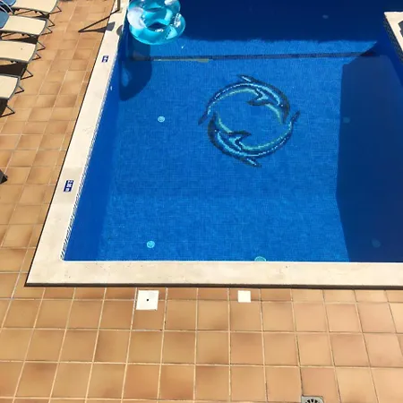Privatunterkunft Carisa Suites