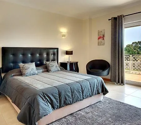 منزل للإقامة Carisa Suites