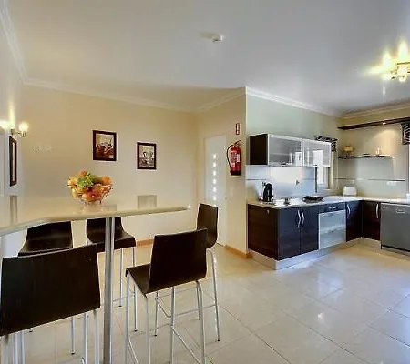 Carisa Suites منزل للإقامة البوفيرا