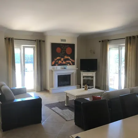 Carisa Suites البوفيرا
