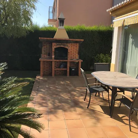 Carisa Suites * البوفيرا